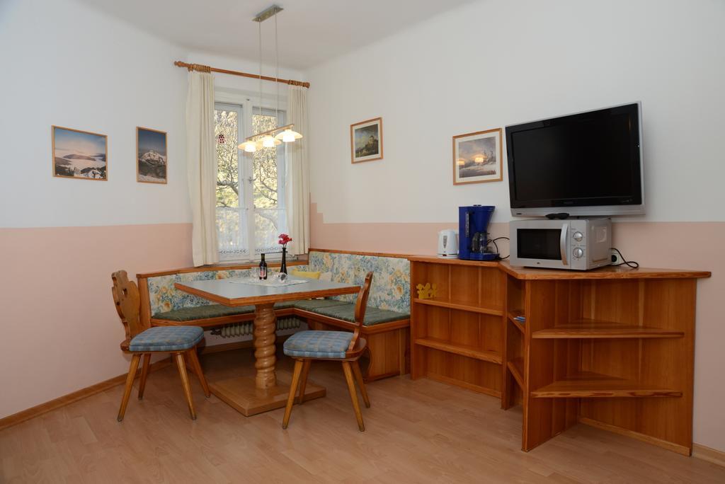 Pension Sonnenheim Rooms&Apartments Gmünd 外观 照片