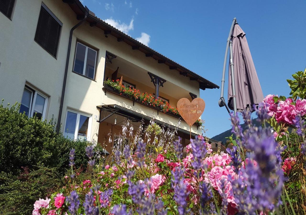 Pension Sonnenheim Rooms&Apartments Gmünd 外观 照片